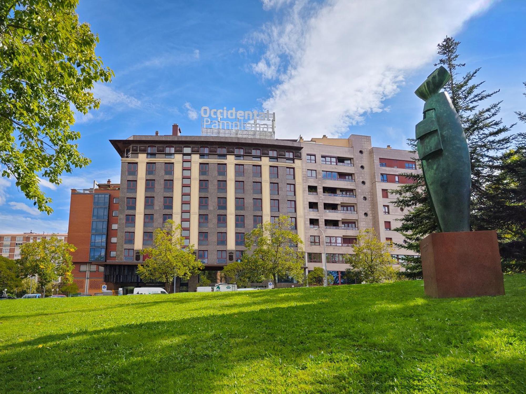 Occidental Pamplona Hotel Exterior foto